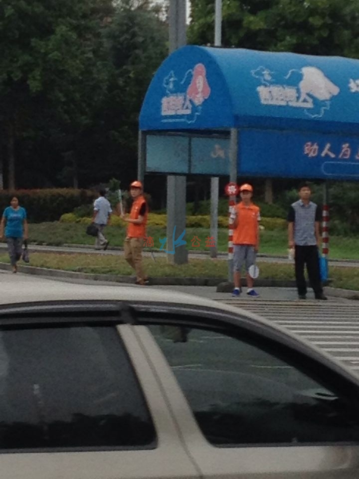 QQ图片20140815140001.jpg