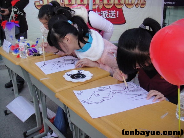 20101205爱在冬天义卖现场58.jpg