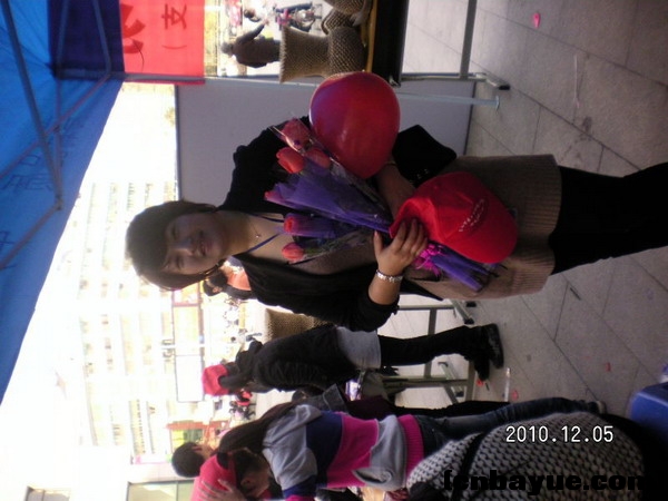 20101205爱在冬天义卖现场96.jpg